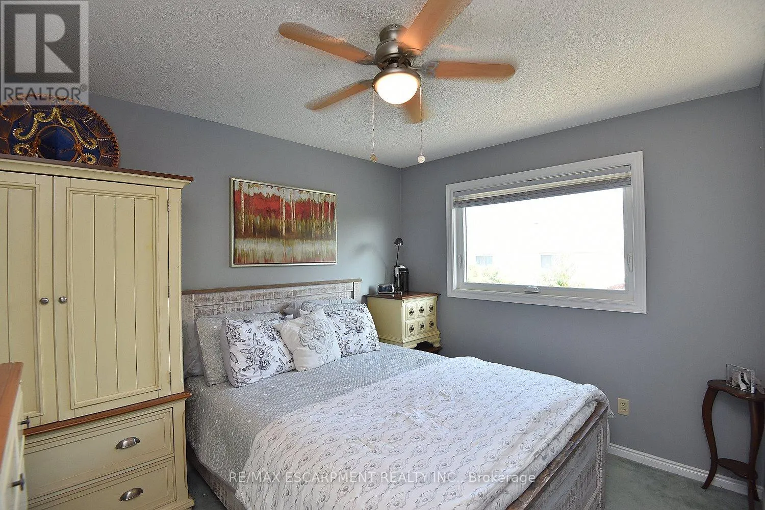11 JACQUELINE BOULEVARD