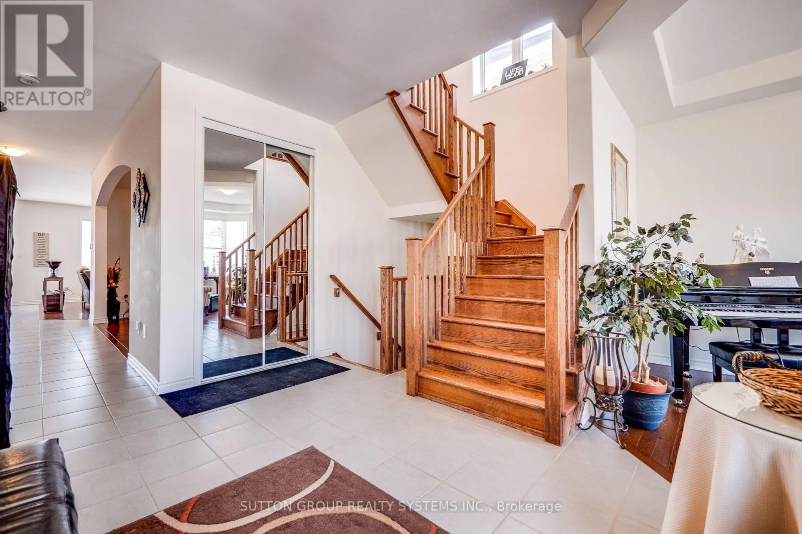 63 WANNAMAKER CRESCENT