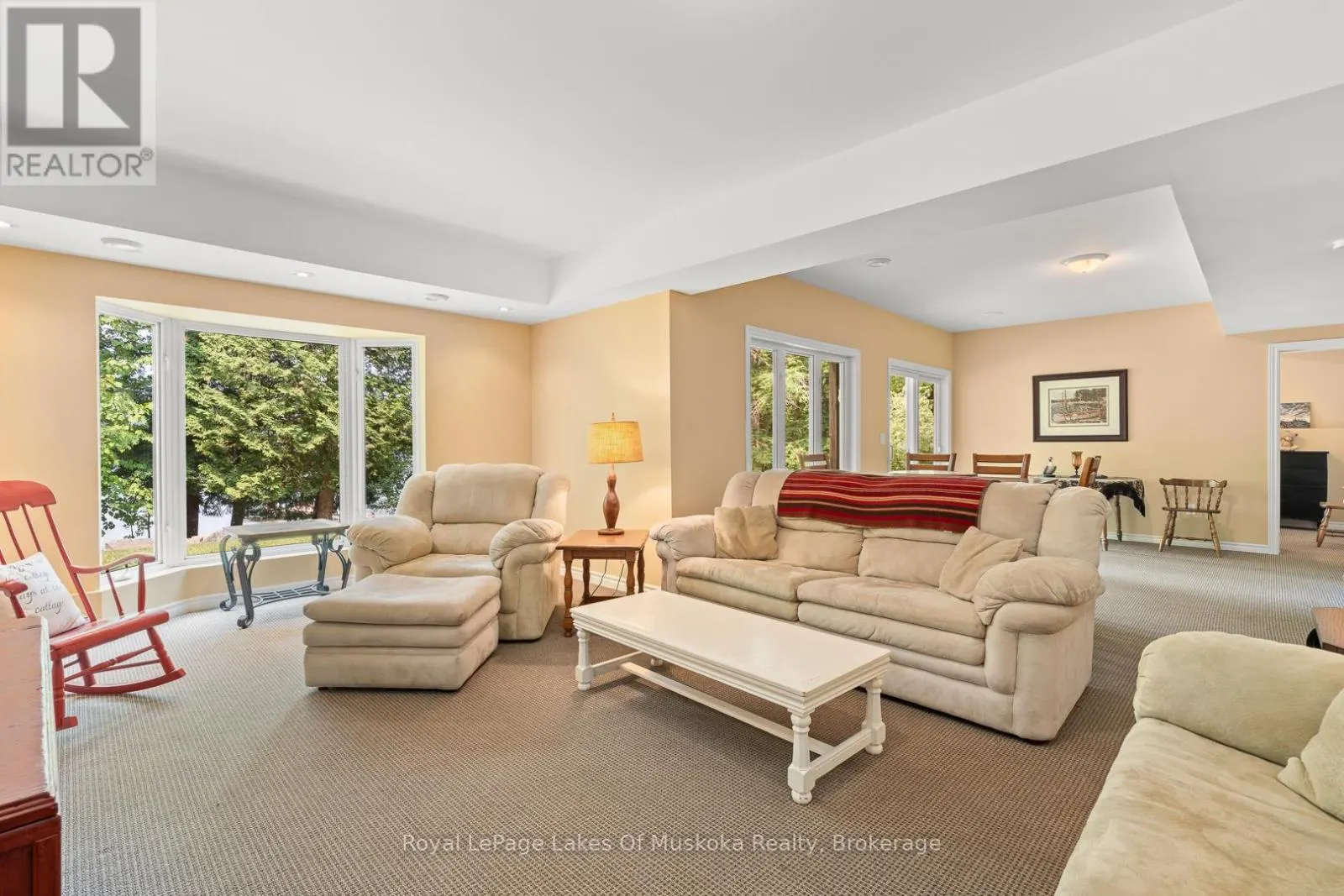 1484 SHANGRILA ROAD