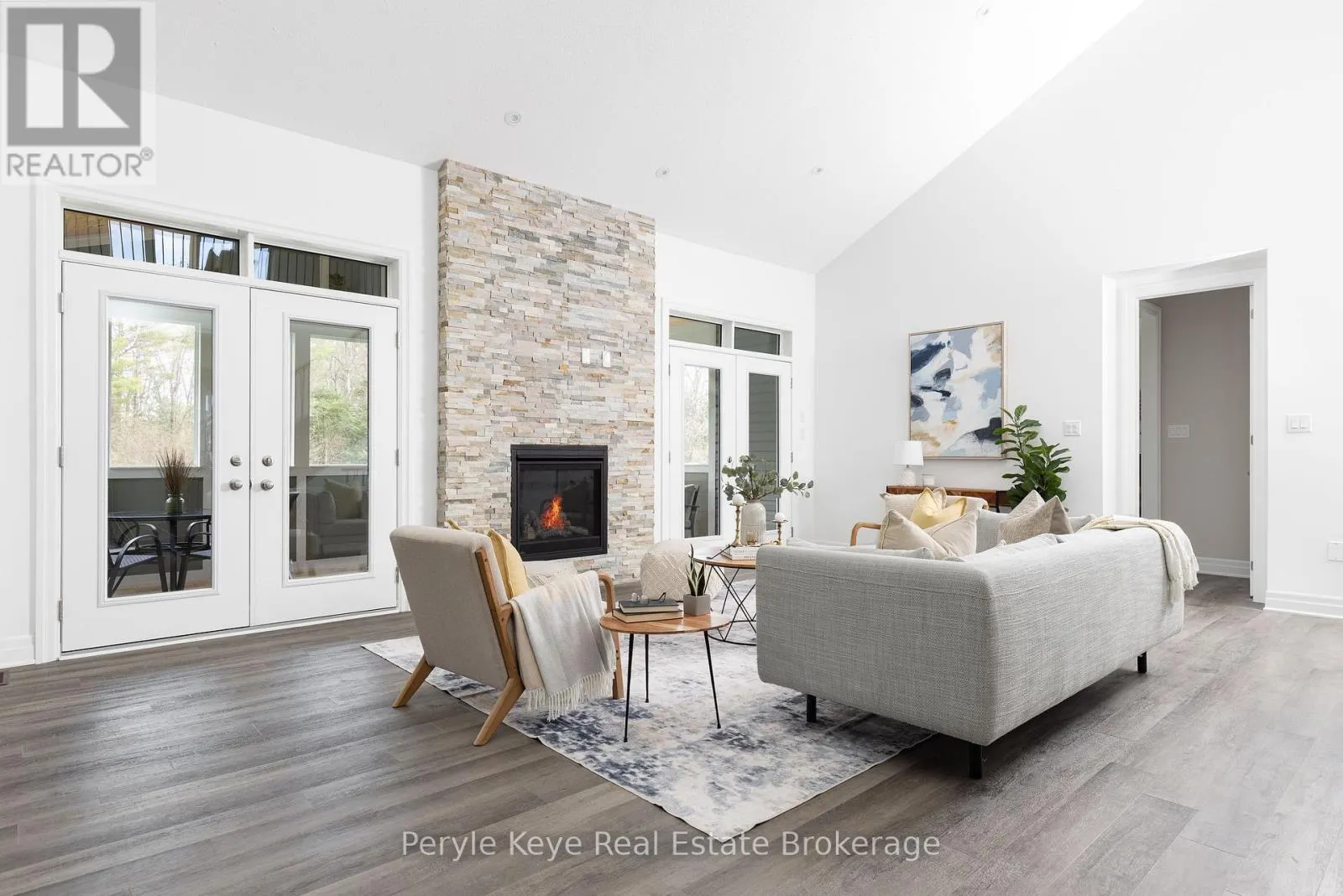 30 DYER CRESCENT