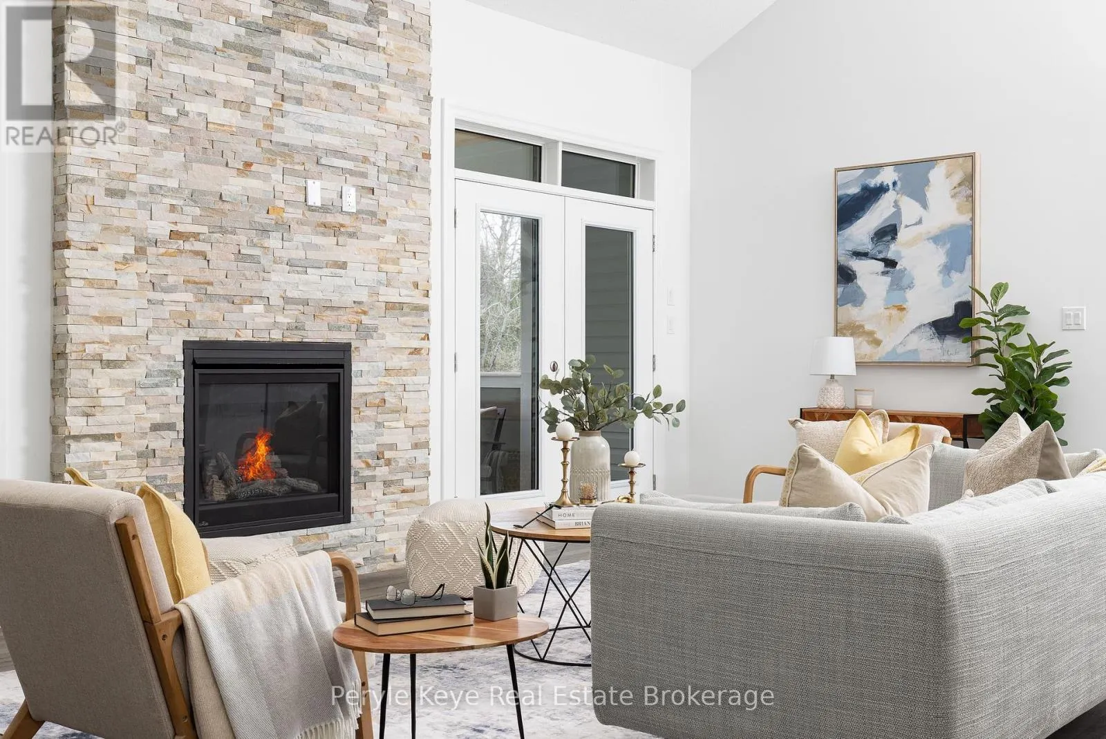 30 DYER CRESCENT