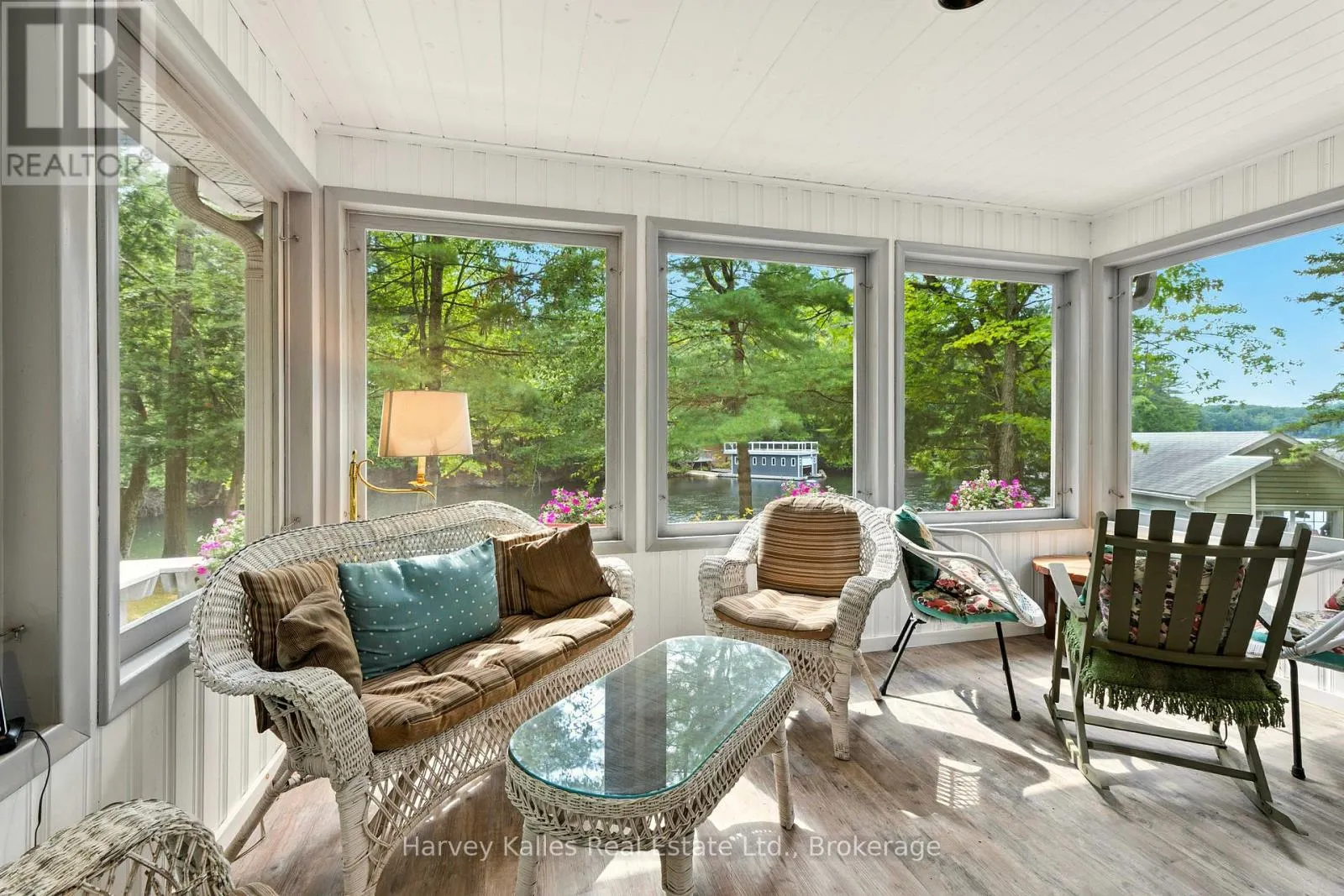 6 - 1205 JOE RIVER ROAD, #6