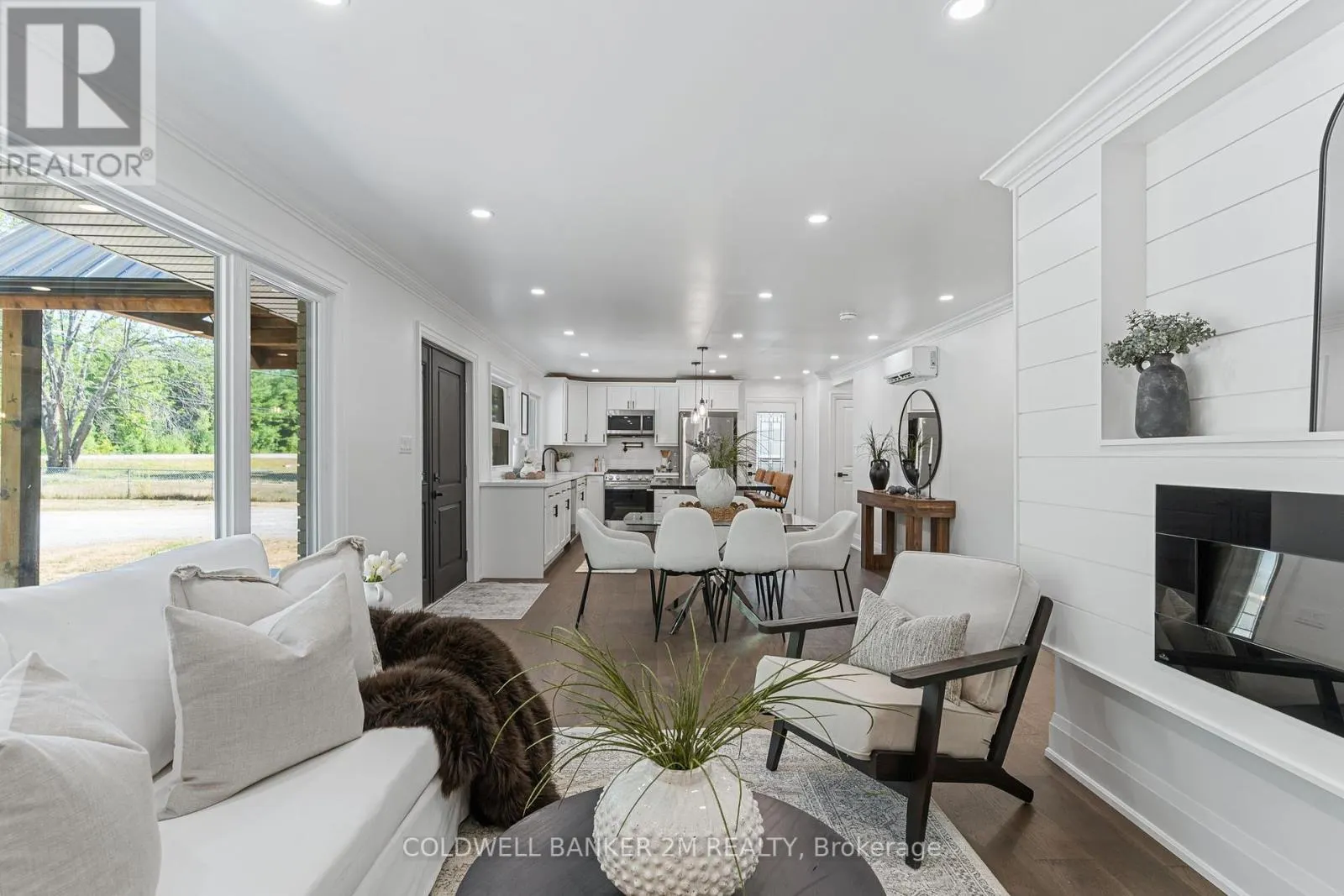2812 COUNTY ROAD