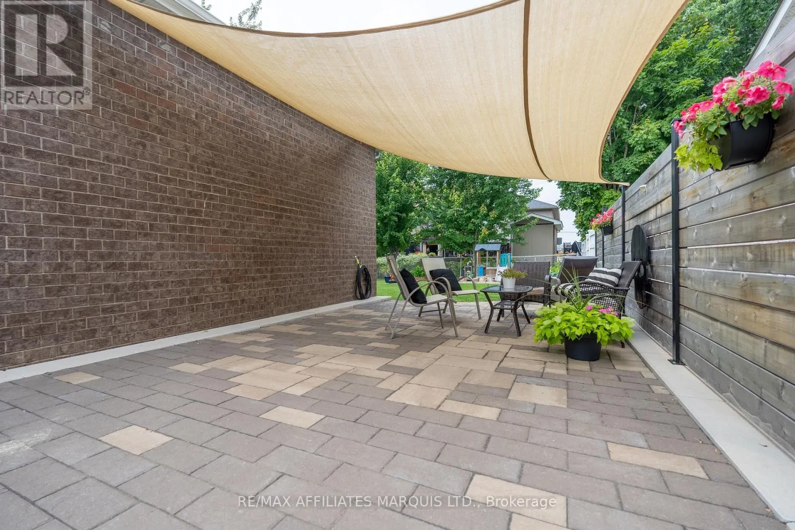 1161 KIRKMAN COURT