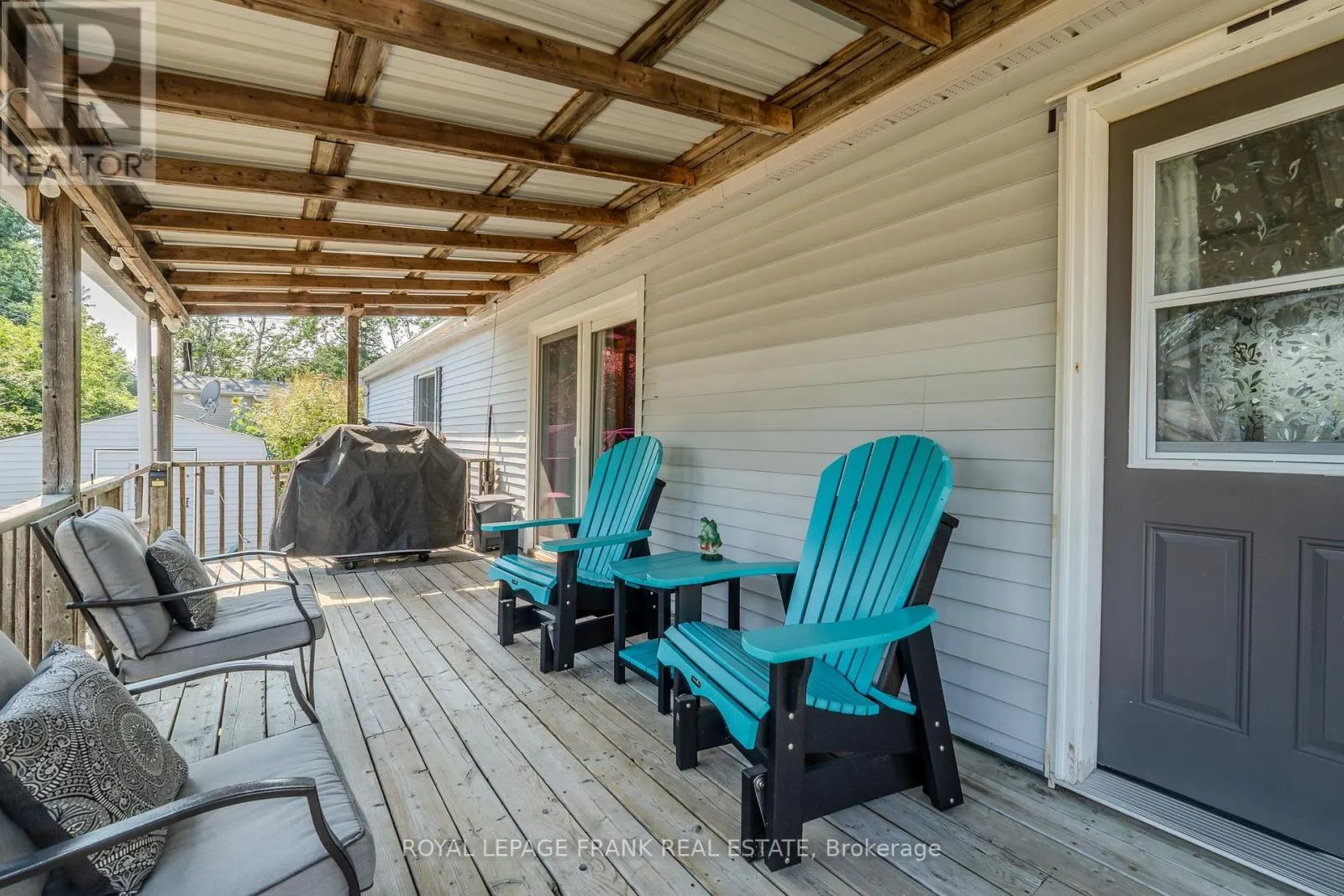 10 FENELON WAY