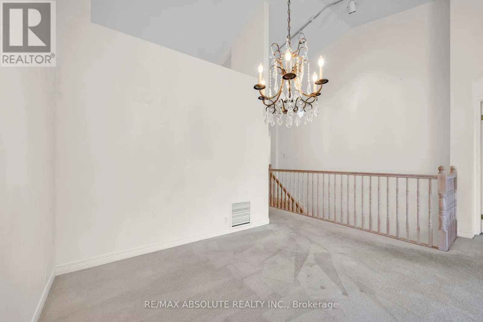 87 WATERTHRUSH CRESCENT