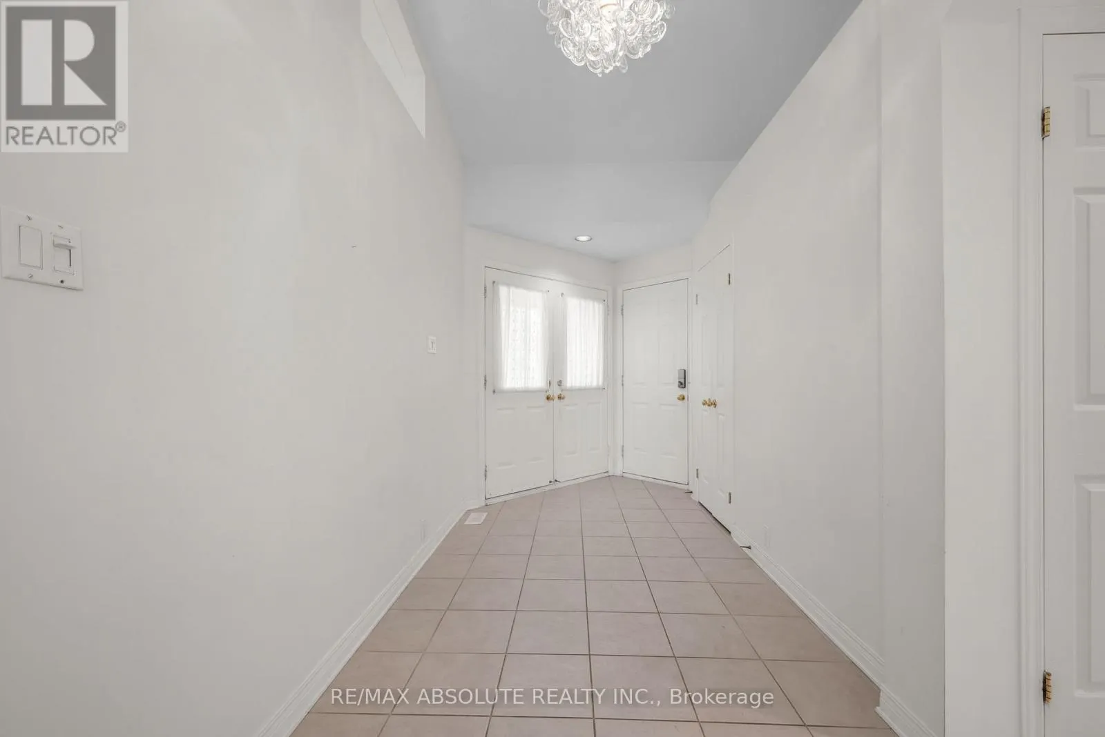 87 WATERTHRUSH CRESCENT
