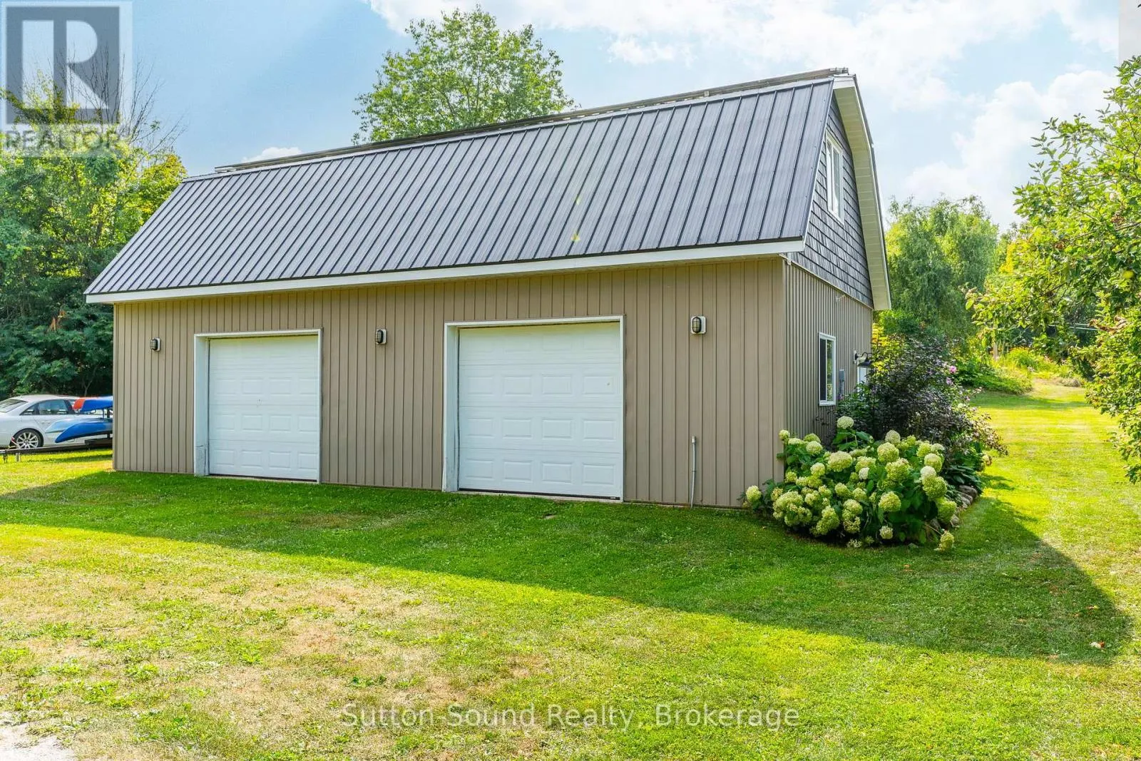 87 MEADOWLAND ROAD