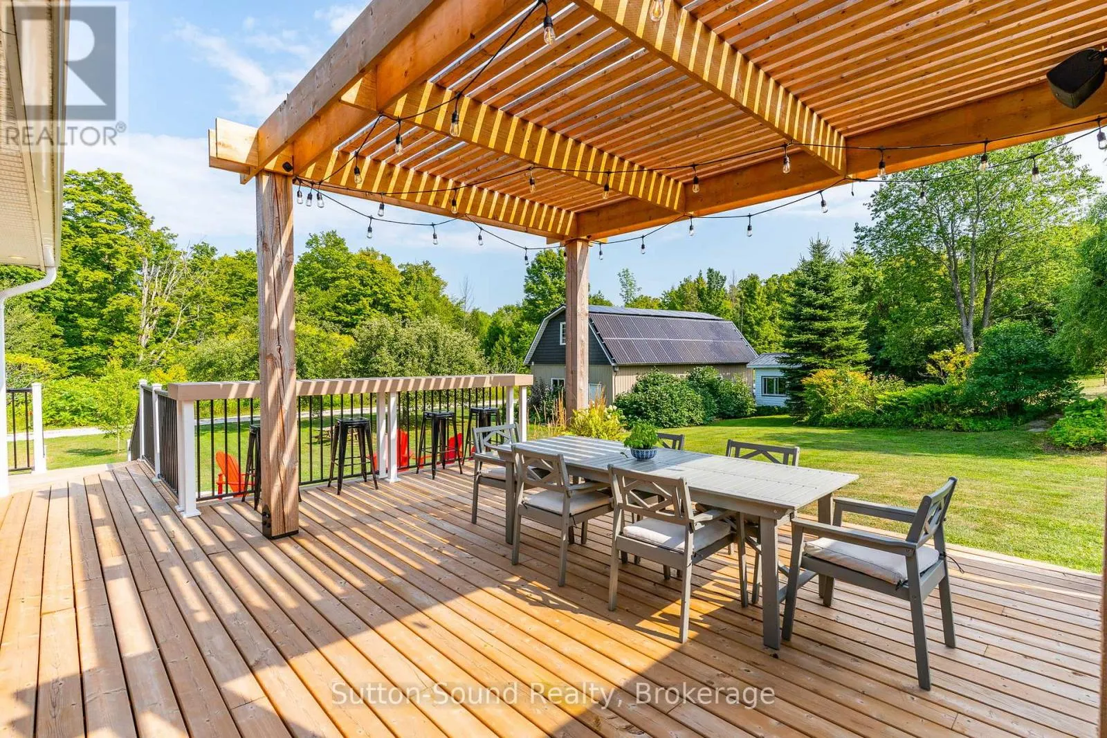 87 MEADOWLAND ROAD