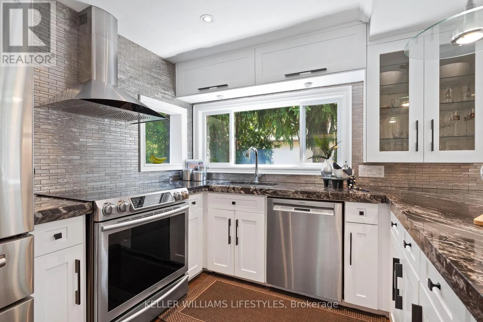515 JARVIS STREET