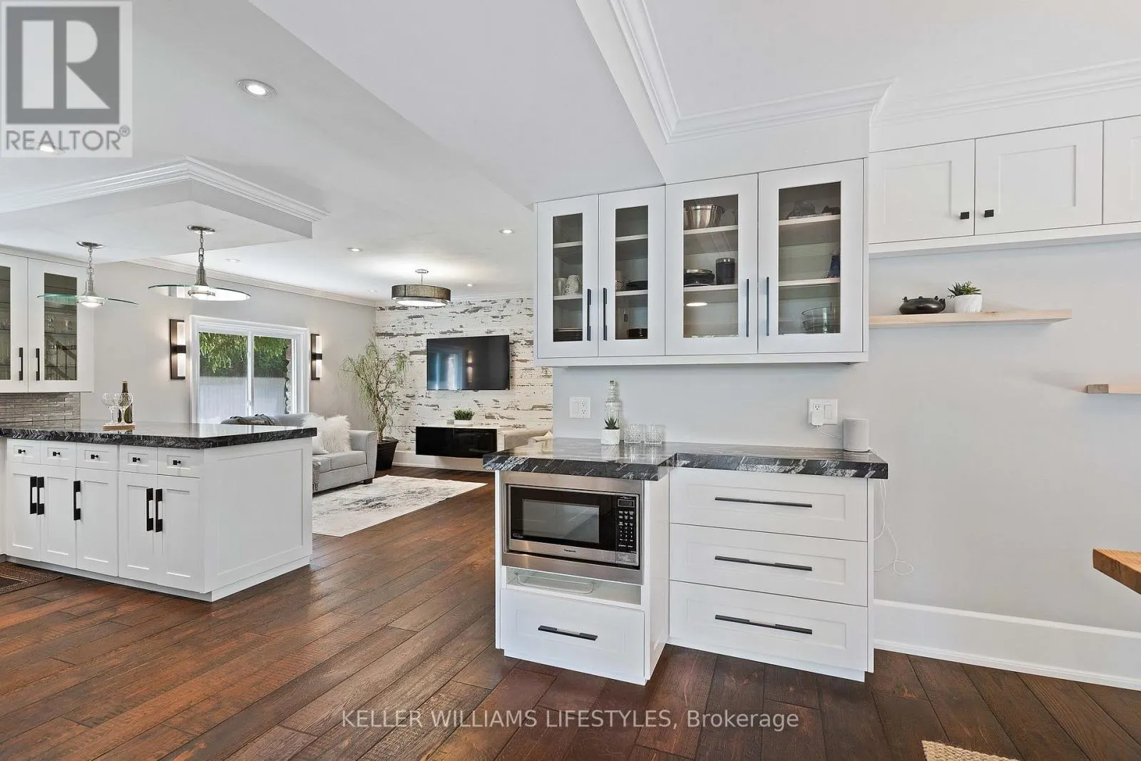 515 JARVIS STREET