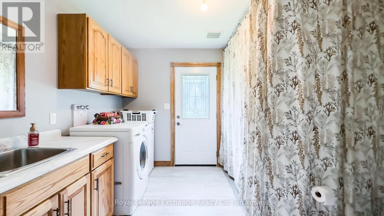 281396 NORMANBY-BENTINCK TOWNLINE