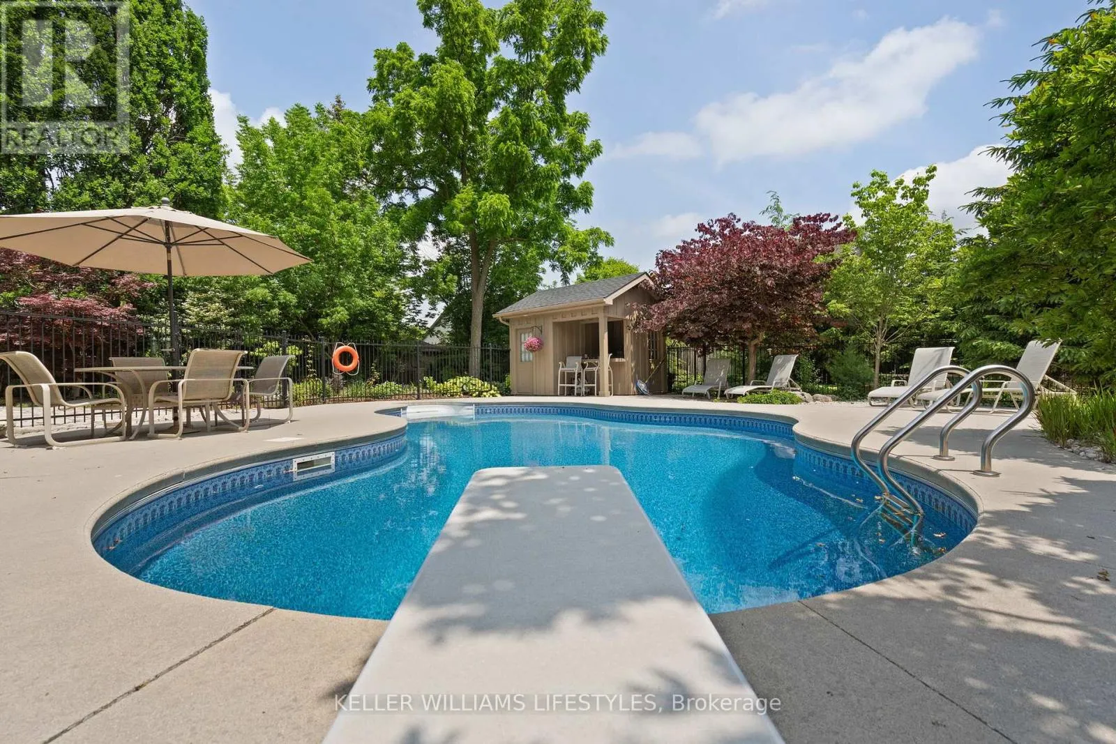 95 HIGHLAND WOODS COURT