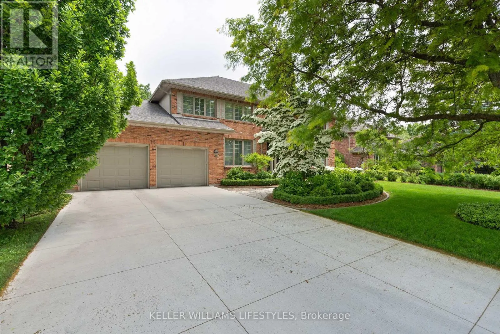 95 HIGHLAND WOODS COURT