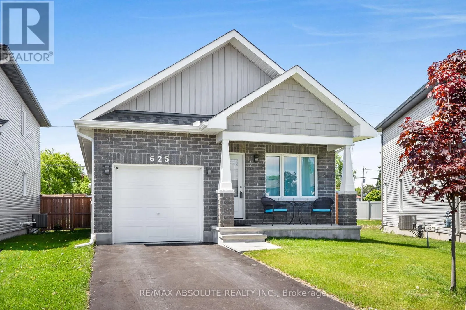 625 ROBERT STREET