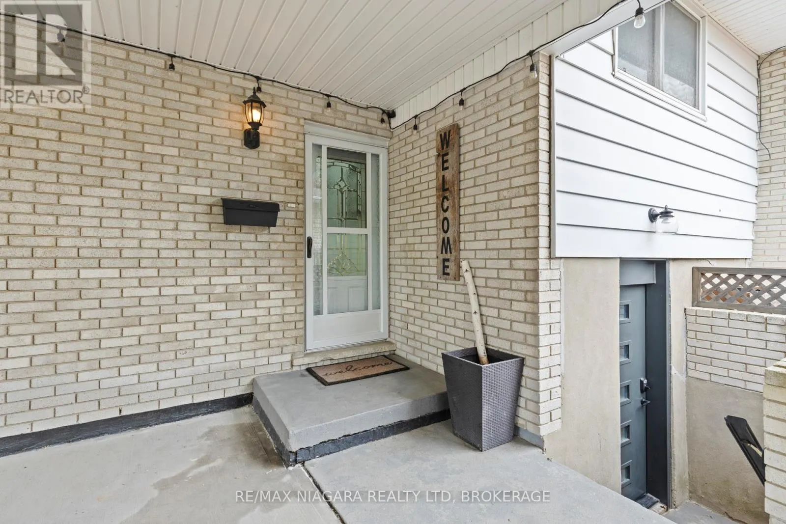 20 CENTENNIAL DRIVE