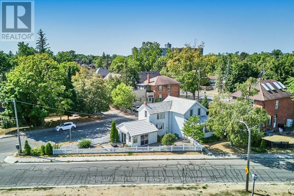 157 CRESCENT STREET