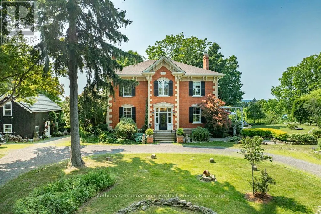 22 HAUSER PLACE