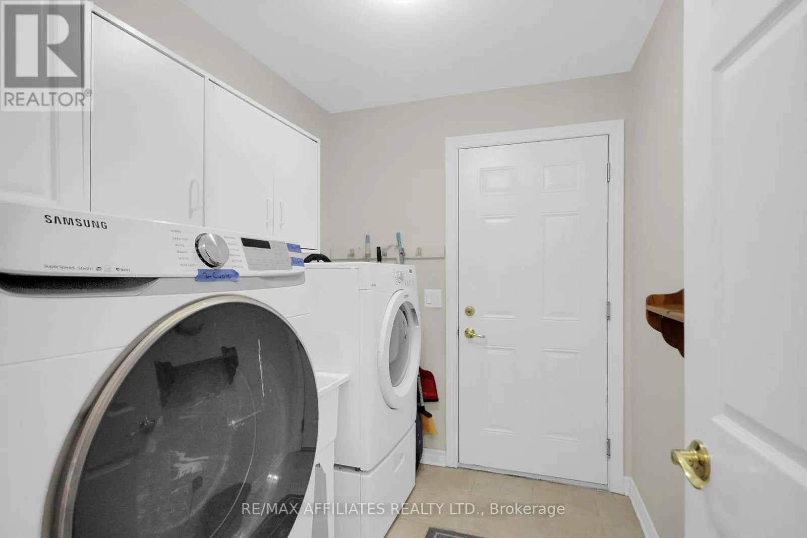 2032 SUN VISTA PRIVATE