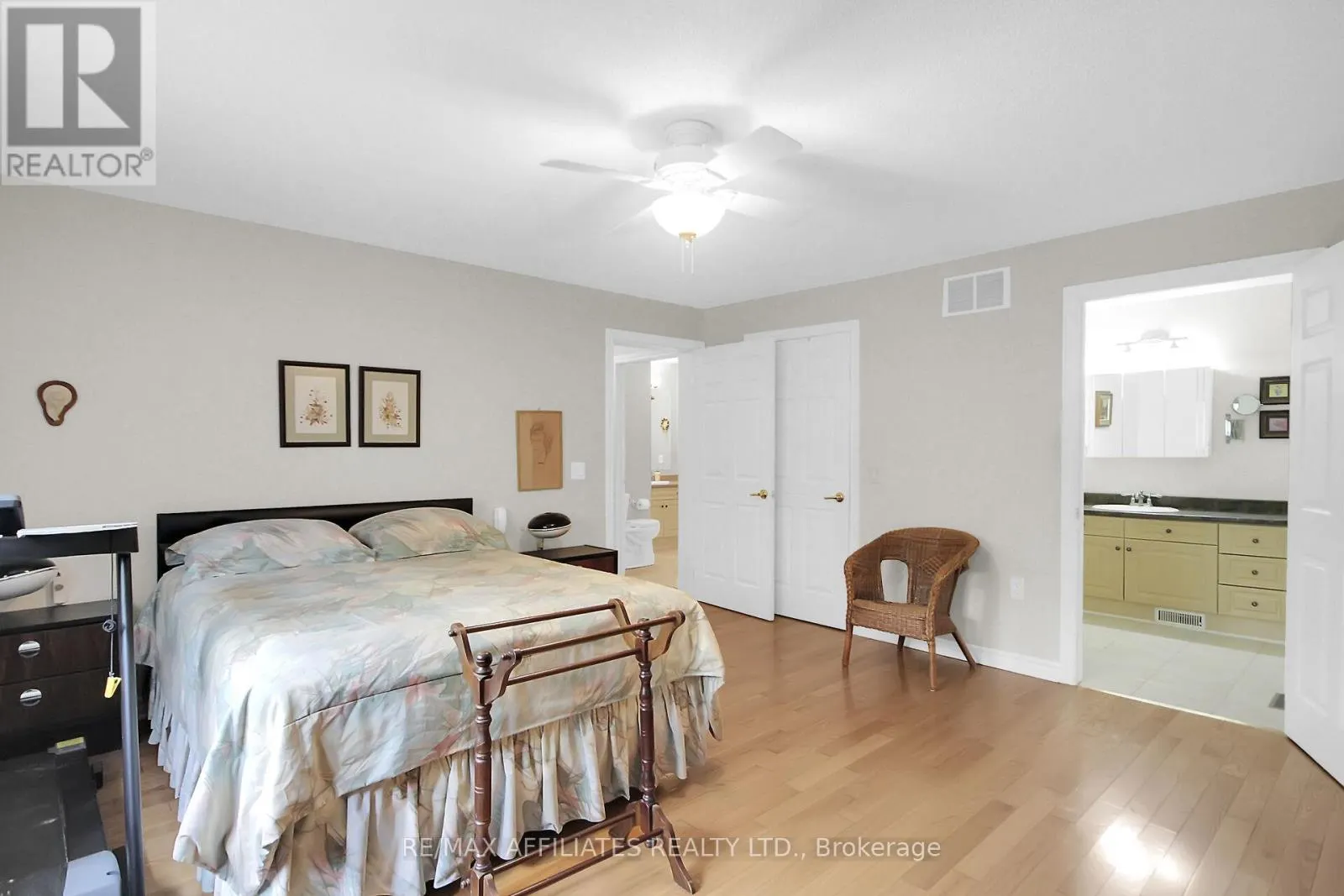 2032 SUN VISTA PRIVATE