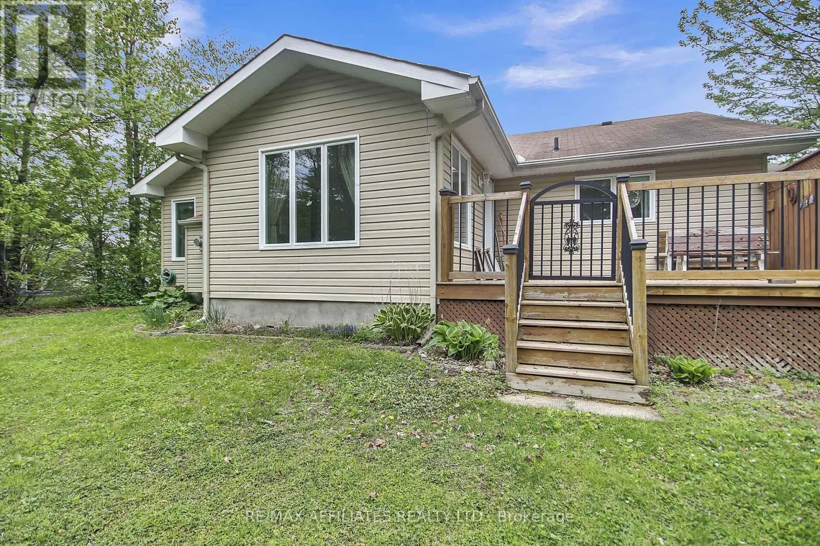 2032 SUN VISTA PRIVATE