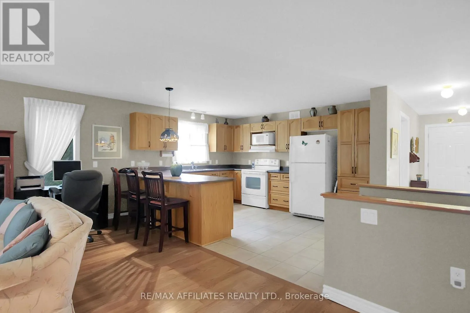 2032 SUN VISTA PRIVATE
