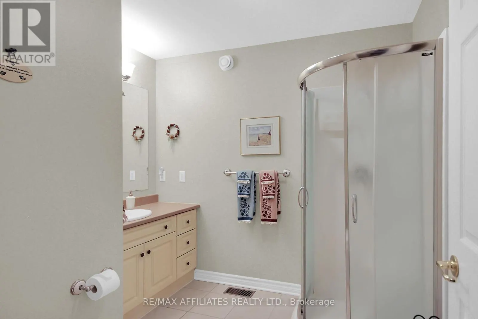 2032 SUN VISTA PRIVATE