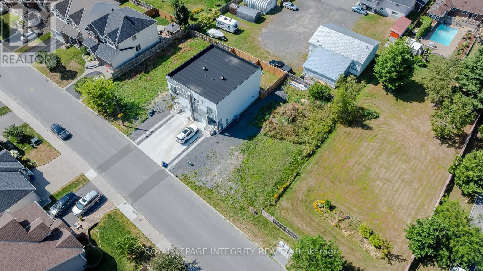 877A CONTOUR STREET