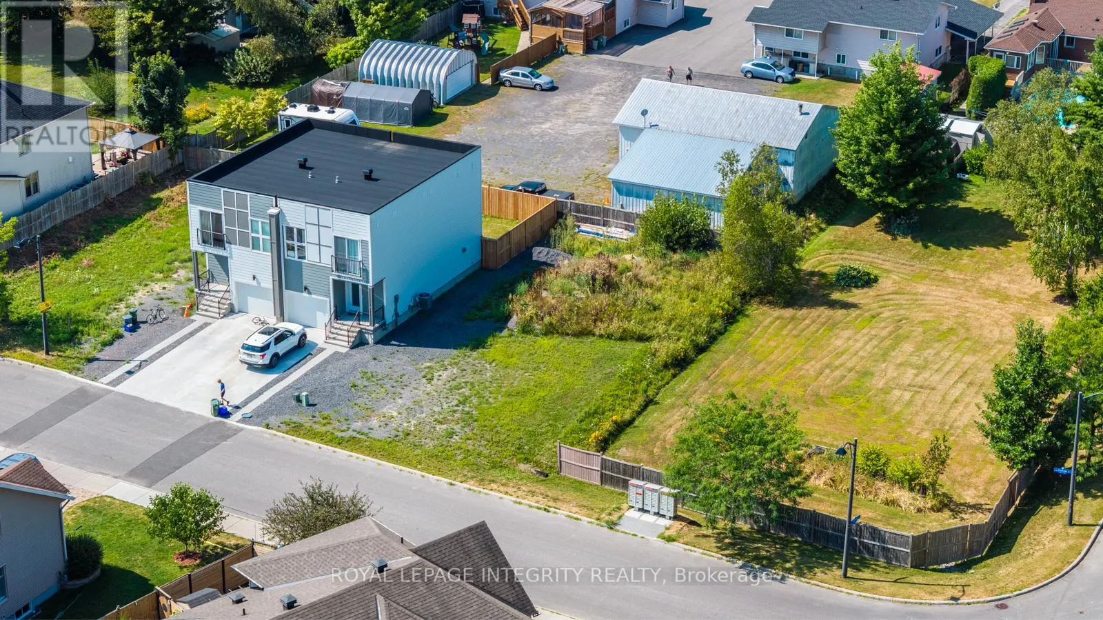 877A CONTOUR STREET