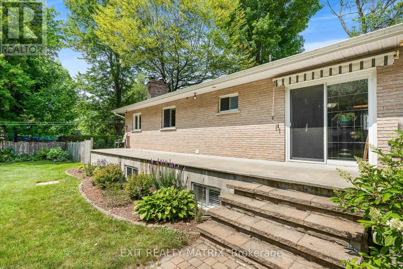 1624 STE-ANNE ROAD