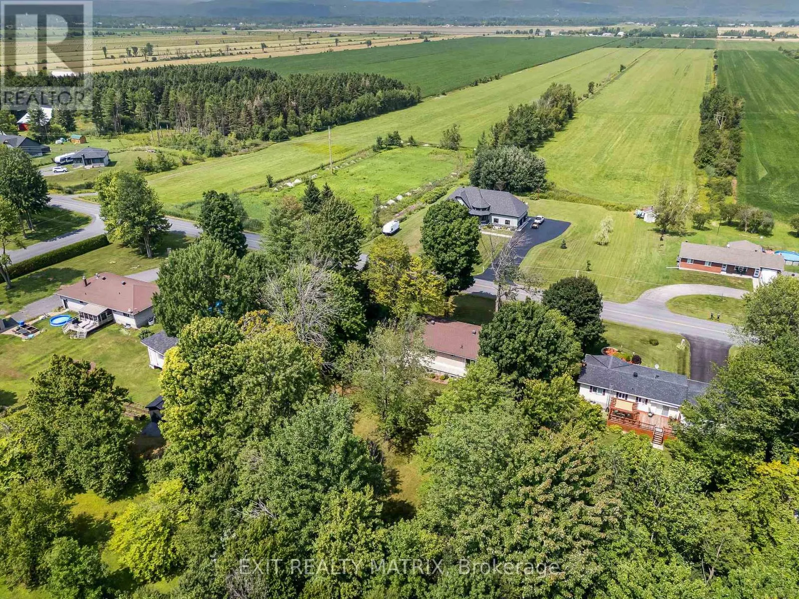1624 STE-ANNE ROAD