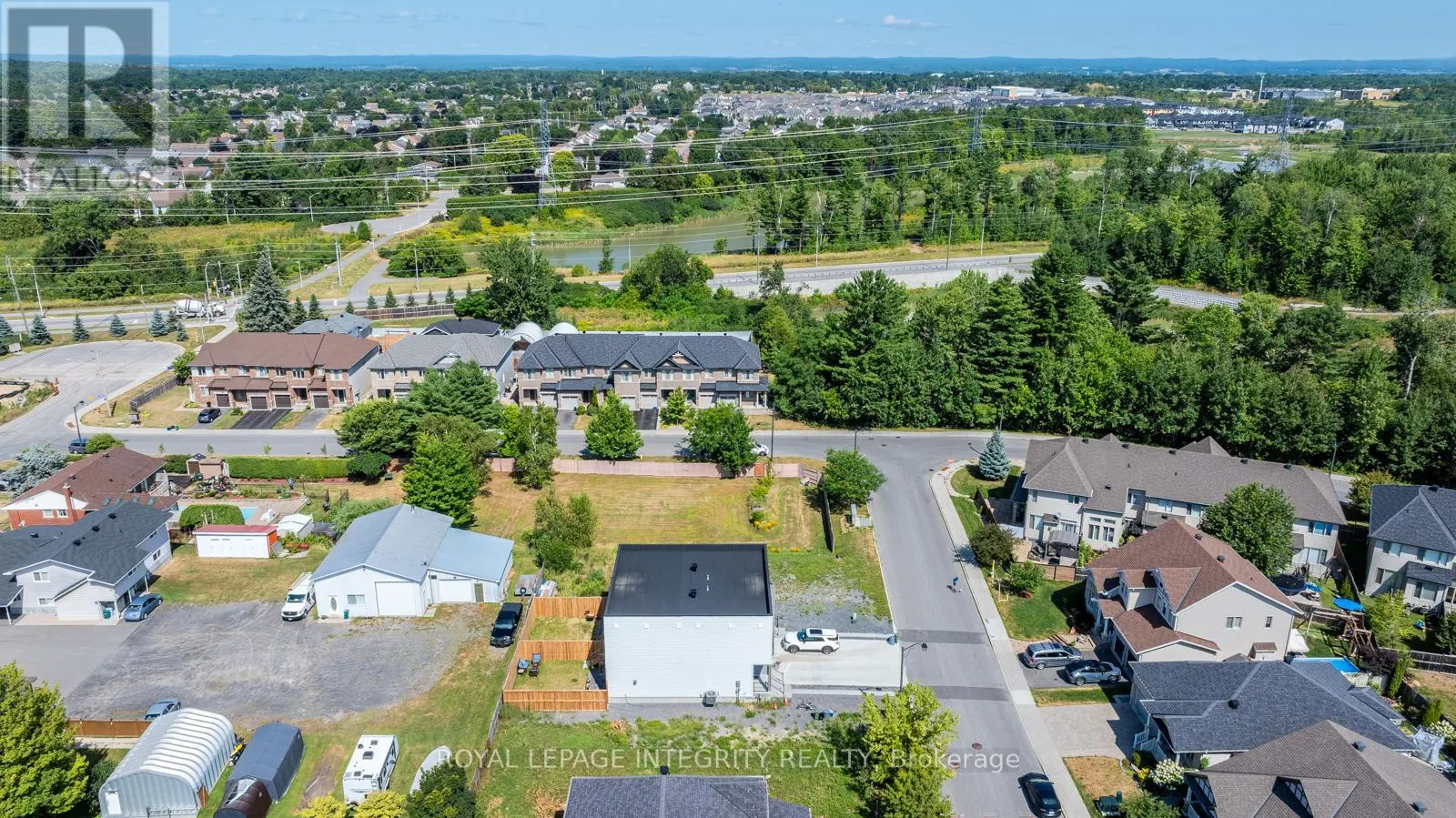877B CONTOUR STREET