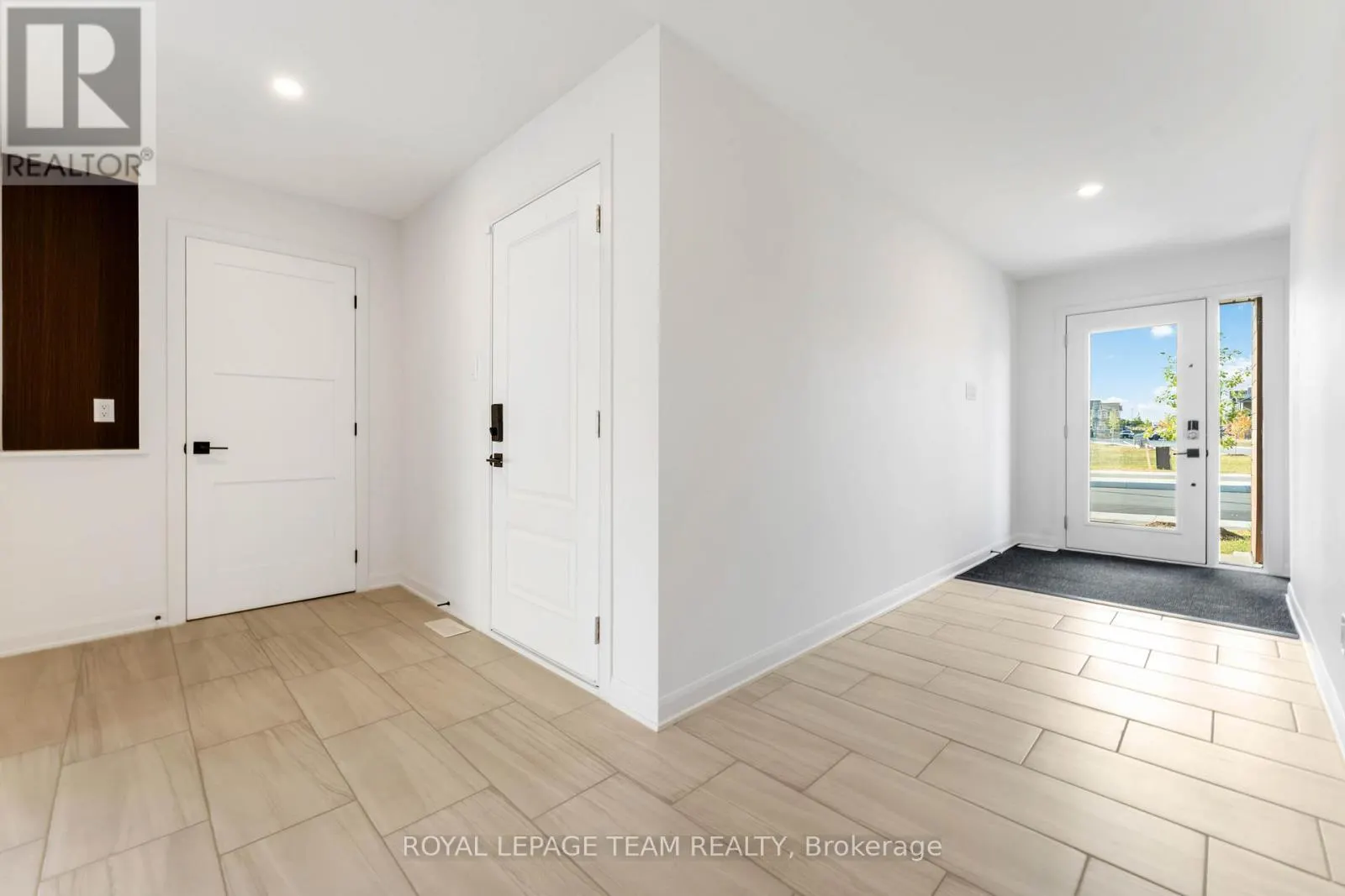 865 CAPPAMORE DRIVE