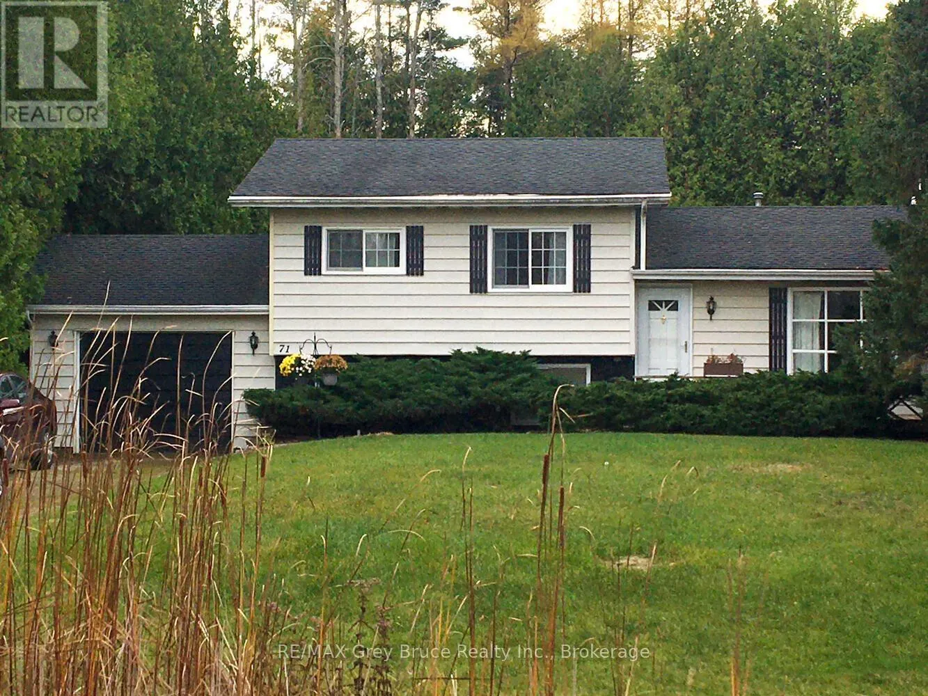 71 WILLIAM COURT