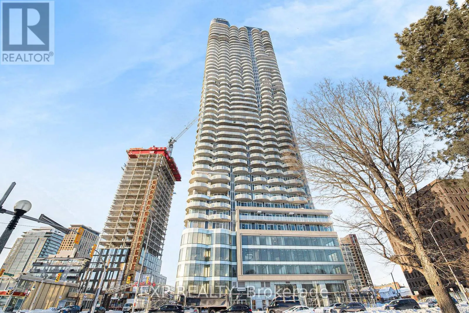 1805 - 805 CARLING AVENUE