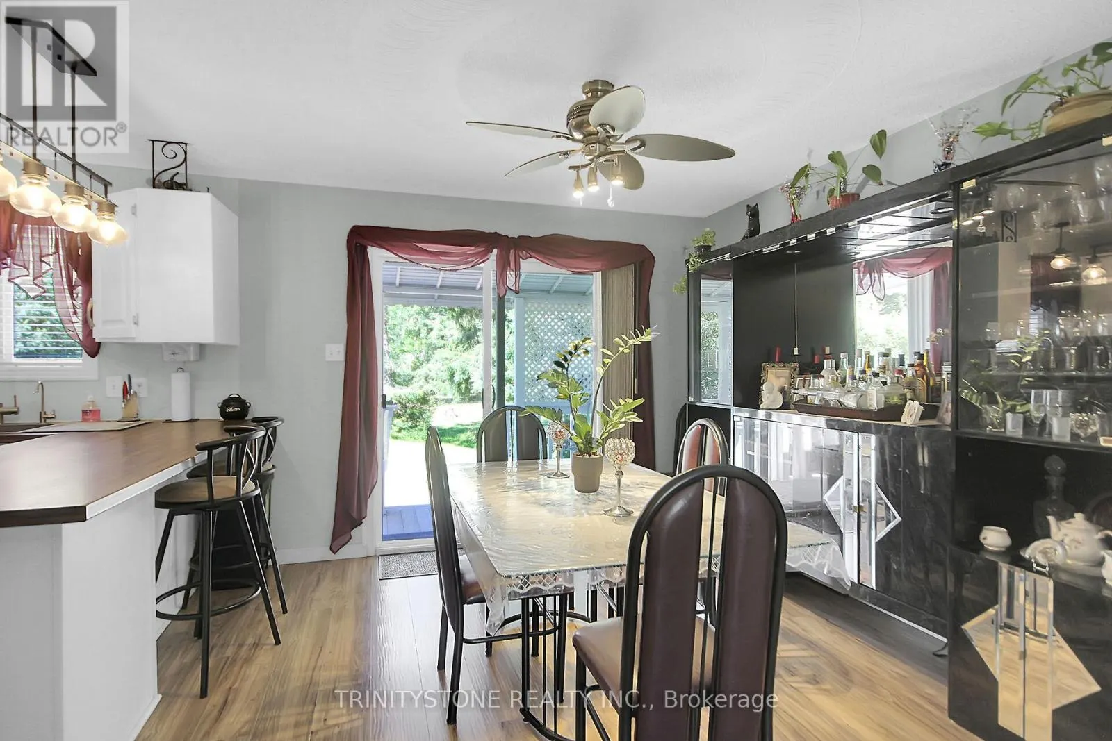 30 - 5620 ROCKDALE ROAD