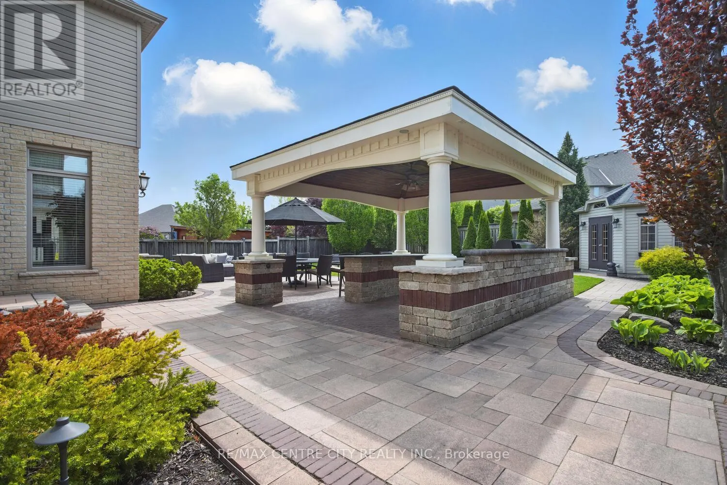 458 EAGLETRACE DRIVE