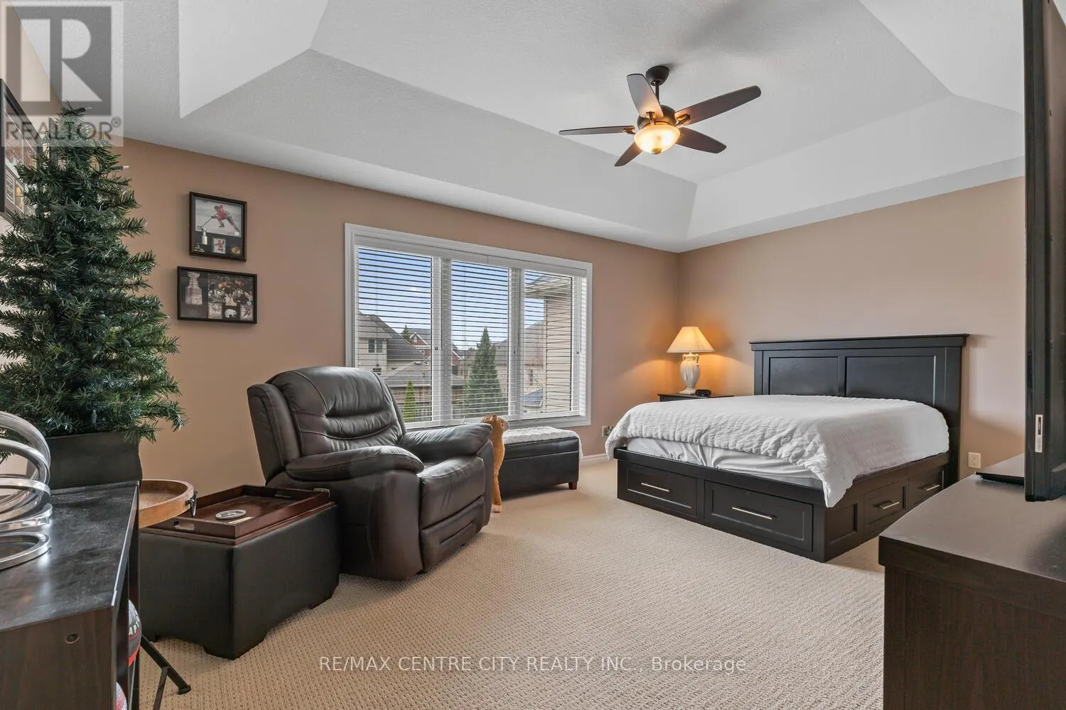 458 EAGLETRACE DRIVE