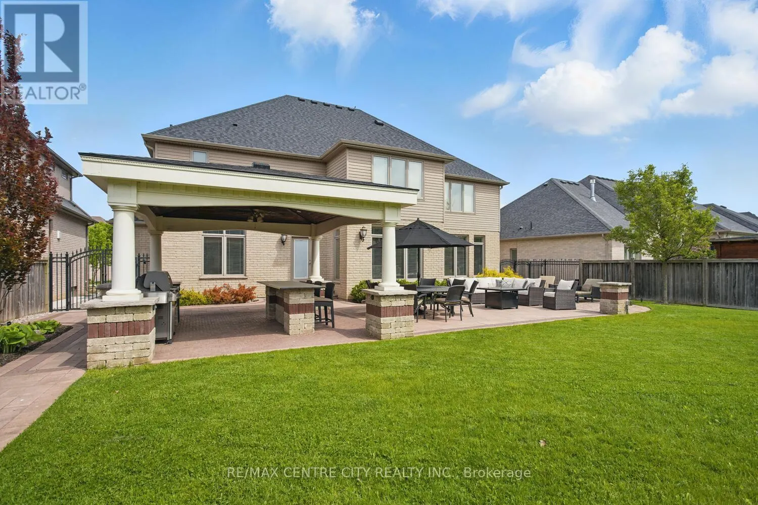 458 EAGLETRACE DRIVE