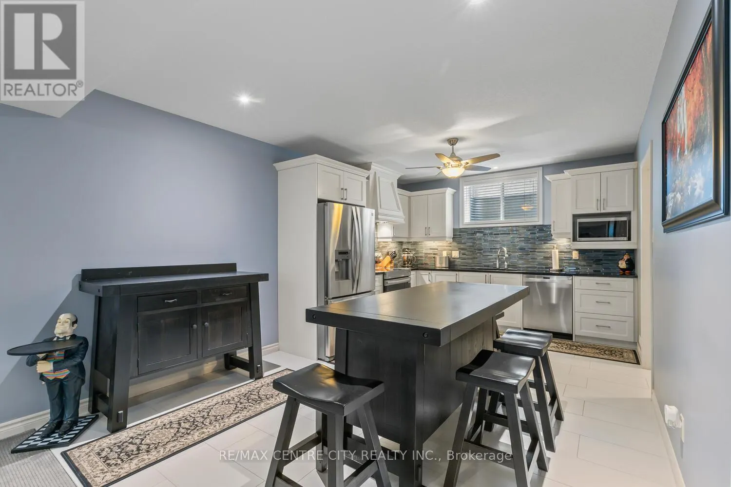 458 EAGLETRACE DRIVE