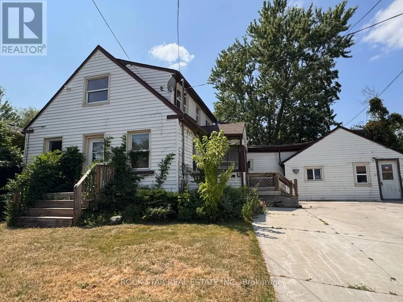 646 DEERE STREET