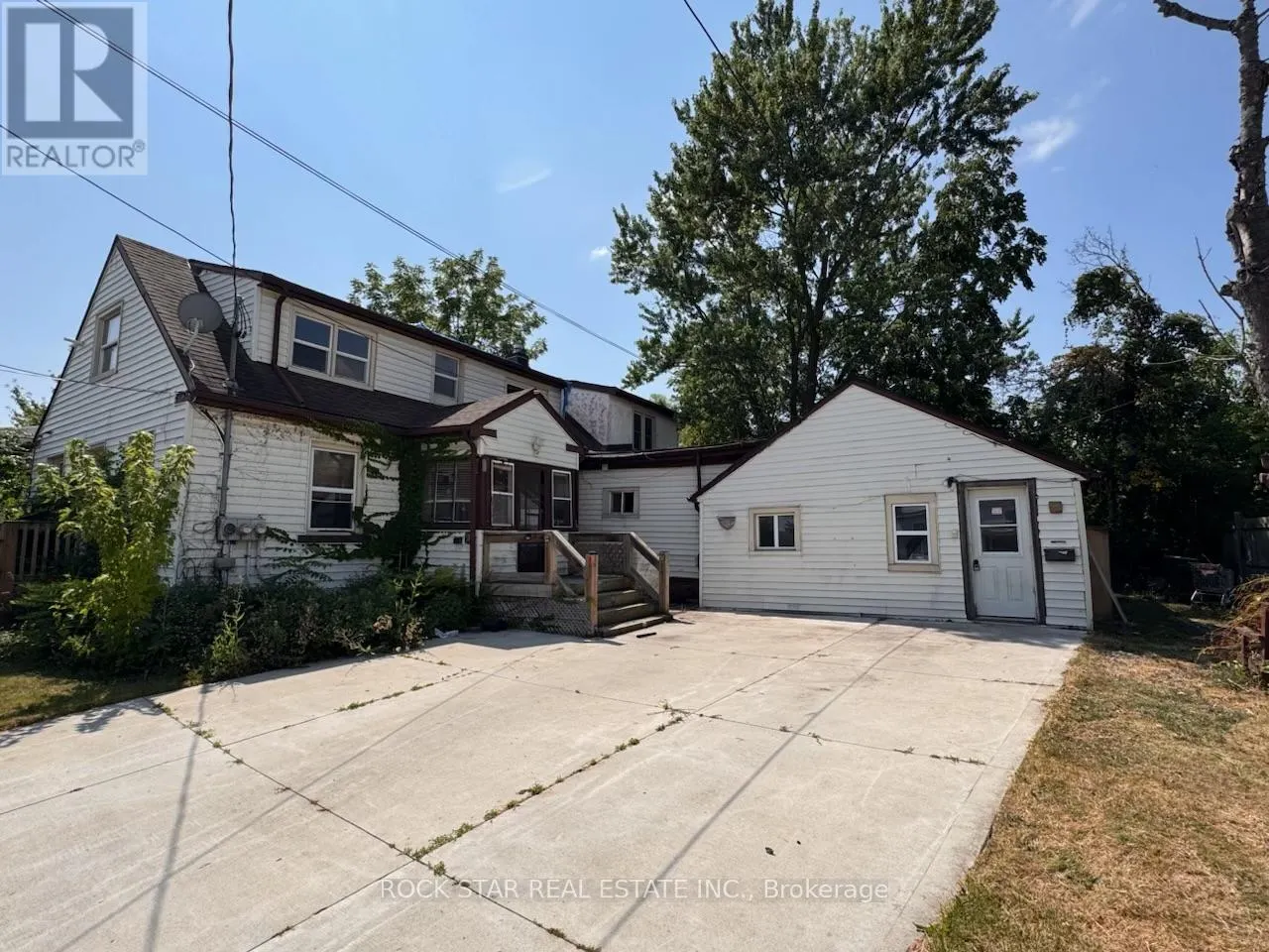 646 DEERE STREET