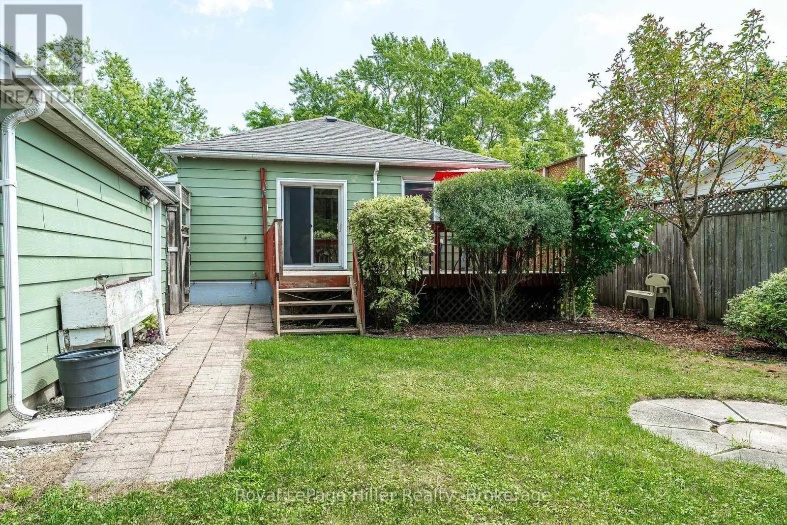 71 CORIANO STREET
