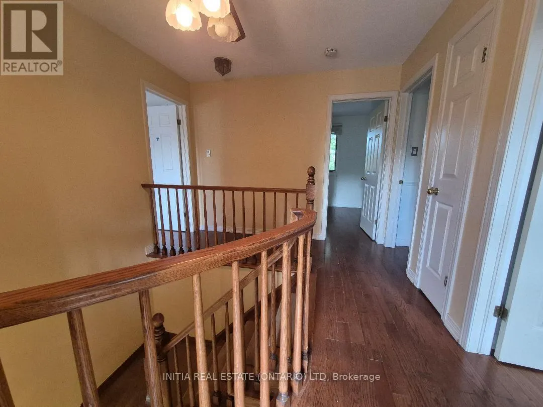 95 WENDY CRESCENT