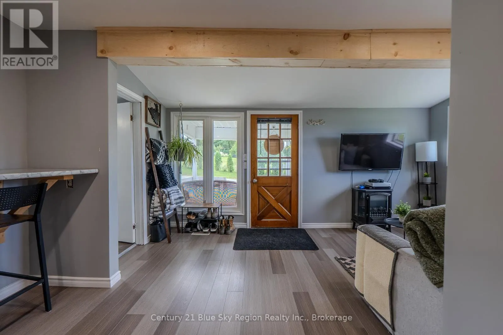 105 BOISVERT STREET