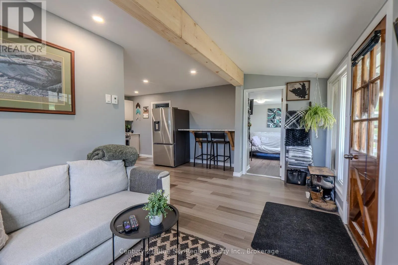 105 BOISVERT STREET