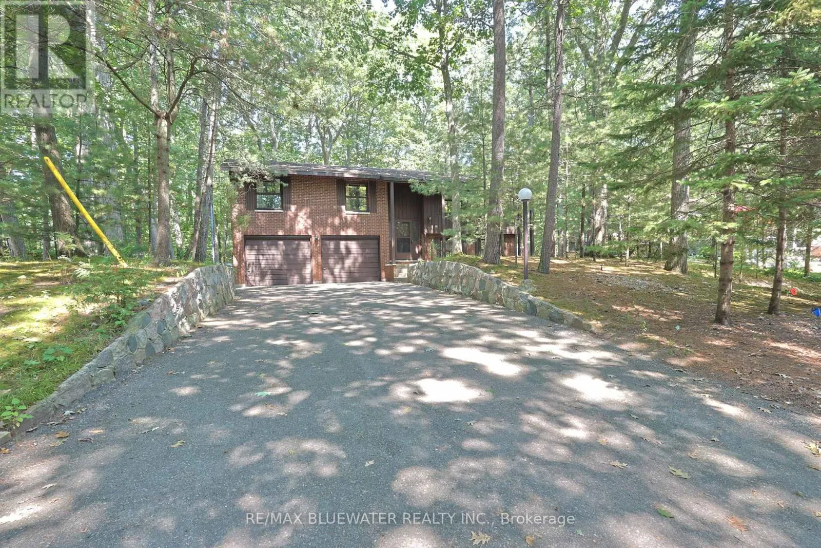 10346 PINES PARKWAY