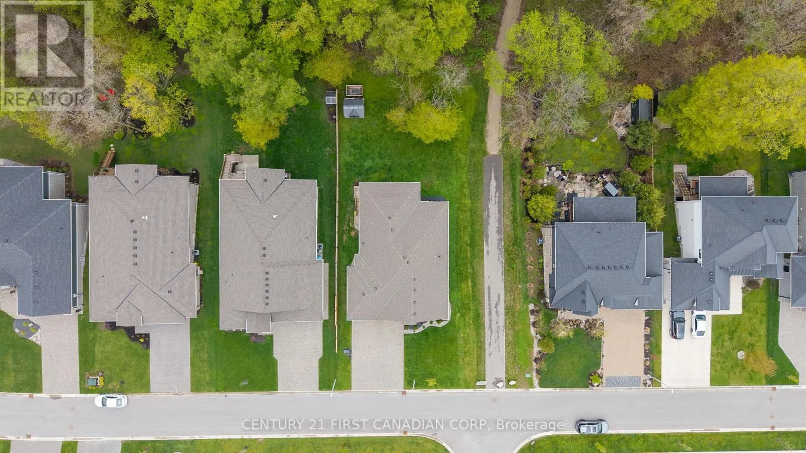 52 KEMP CRESCENT