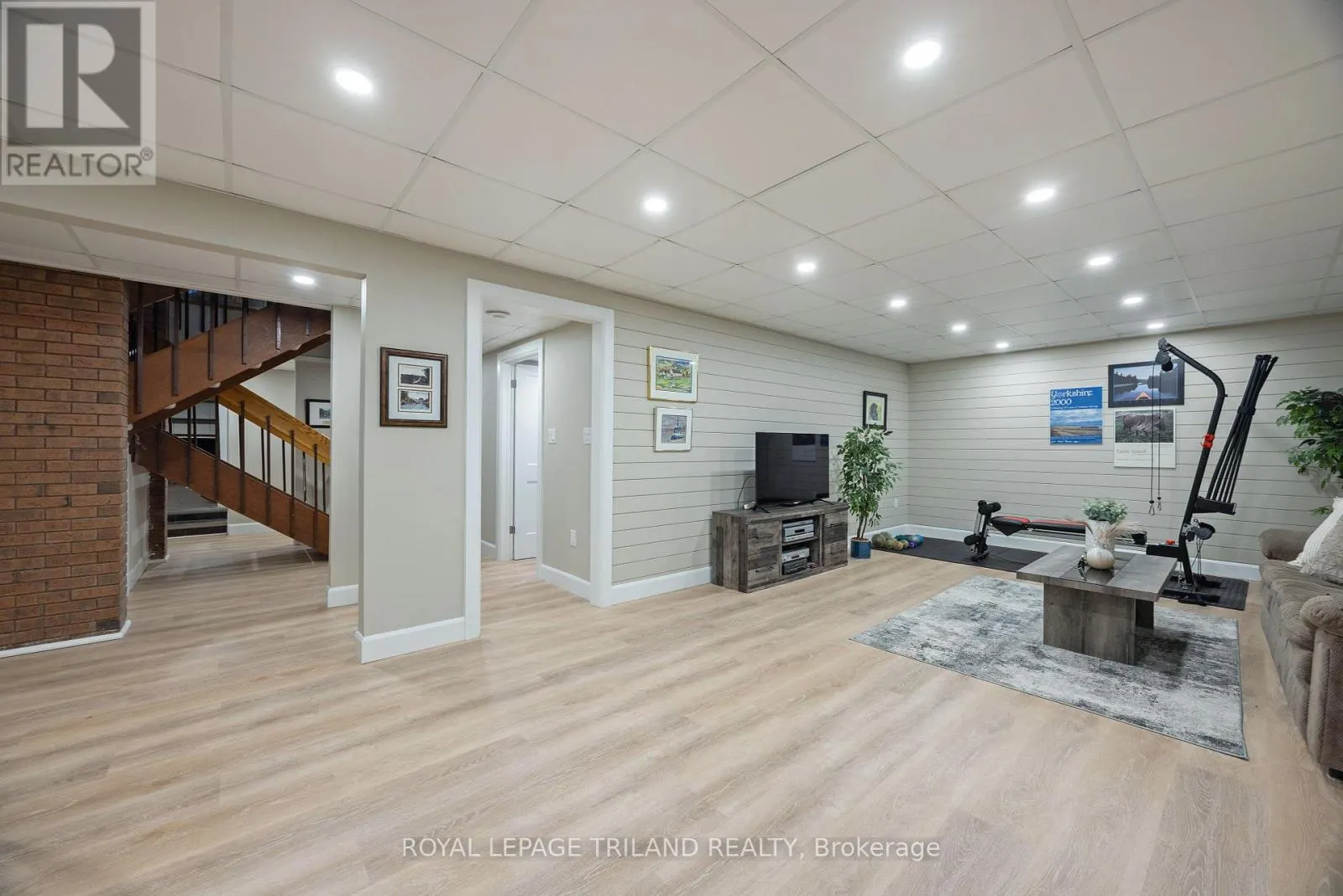 58 CRESCENT AVENUE