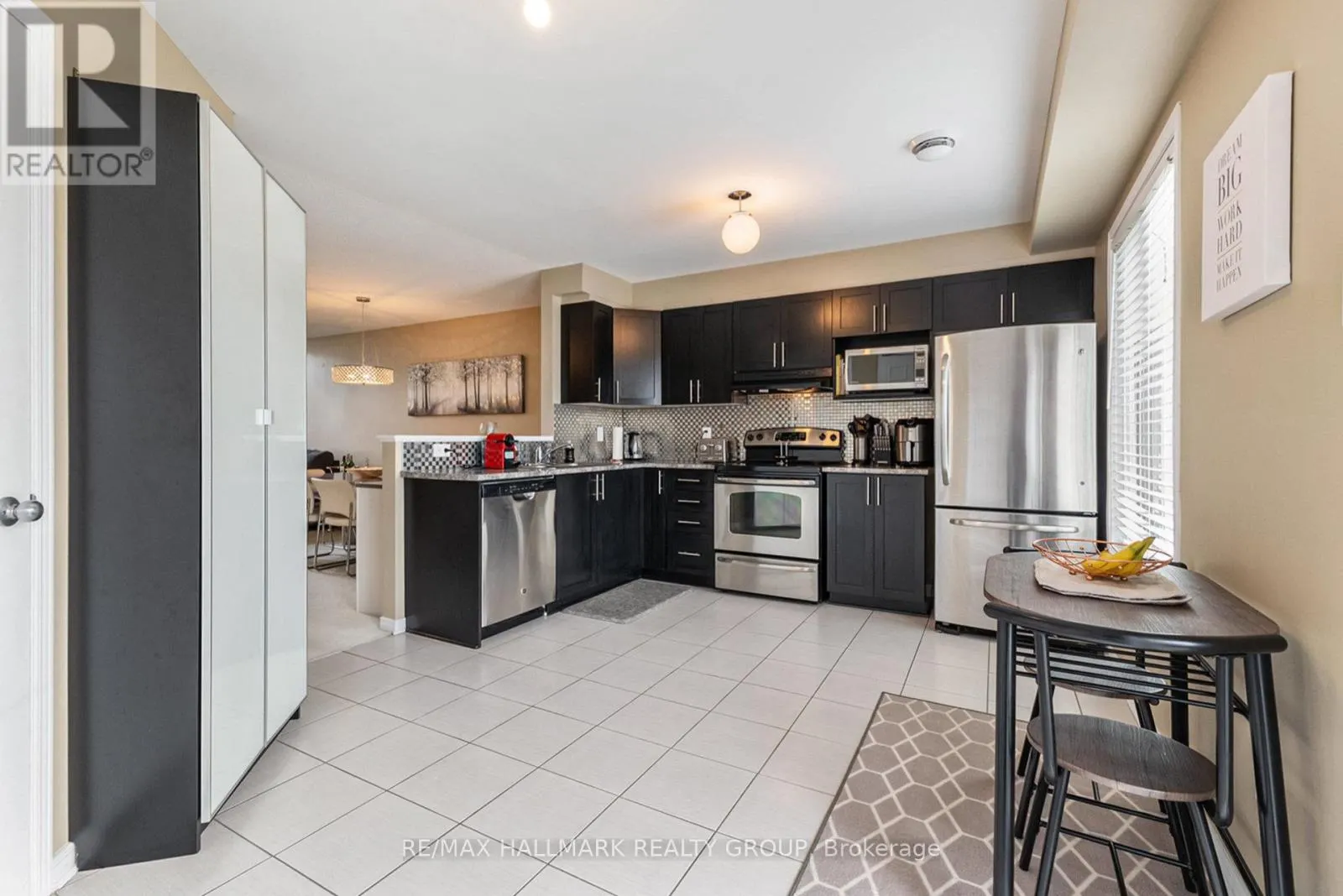 327 GALSTON PRIVATE